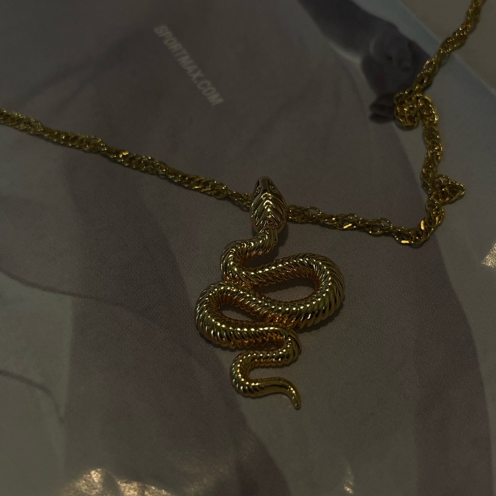 Gold necklace